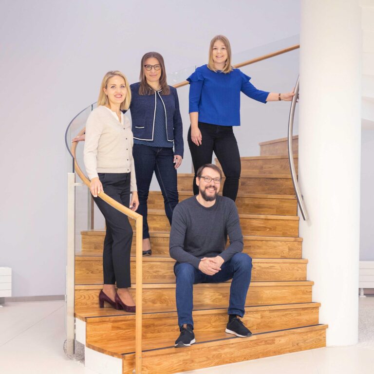 Kauppakamari henkilokunta